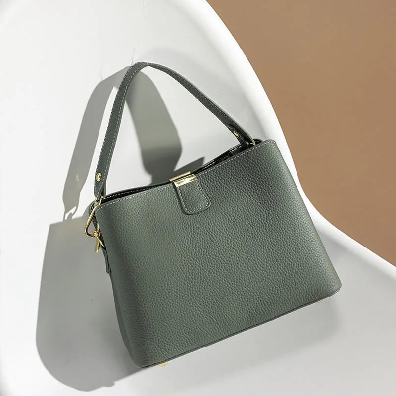 Women’s Retro Soft Leather Bucket Bag
